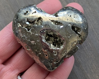 Pyrite Crystal Heart | Rocks & Minerals | Fools Gold | Home and Living | Home Decoration | Valentine Gift | For Her
