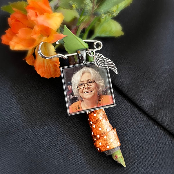Boutonniere Memorial Photo Remembrance Pin-Wedding Photo Memory Charm for Groom's Lapel-Loss of Loved One-Custom Photograph-Groomsmen Gift