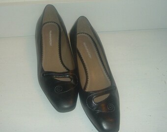 naturalizer shoes size 4
