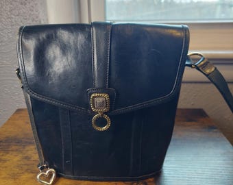 Black leather Brighton purse, crossbody bag, shoulder bag, messenger bag, shoulder bag.