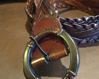 Vintage brown leather and faux leather boho belt.