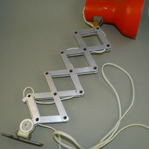 Vintage Old Industrial Scissor Lamp, Desk Lamp, Bedside Lamp, Industial Lamp, Night shops lamp, 1970's, Home Decor Wall mounted lamp
