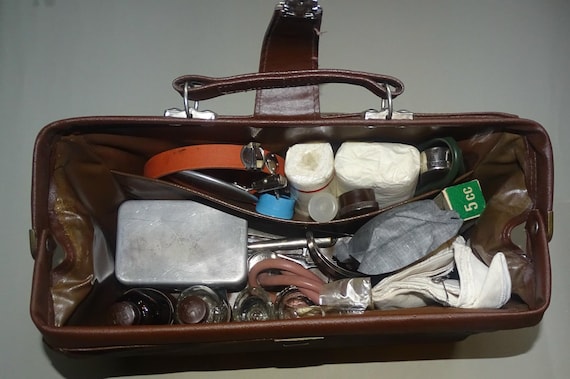 Vintage Old Doctor's Bag With Medical Equipment & Instuments
