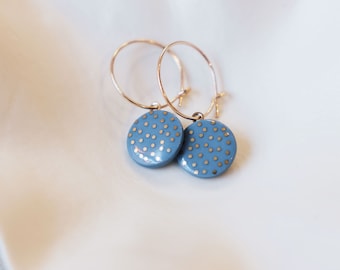 Hoop earrings with porcelain pendant 'confetti' gold porcelain jewellery lille mus jewellery