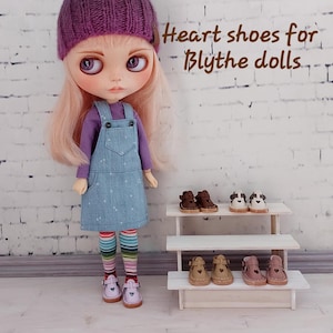 Heart shoes for Blythe and Holala dolls