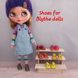 Heart shoes for Blythe and Holala dolls