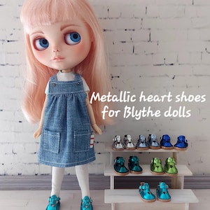 Metallic heart shoes for Blythe dolls