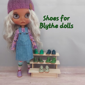 Heart shoes for Blythe and Holala dolls