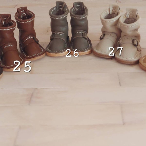 Boots for Blythe and Holala dolls