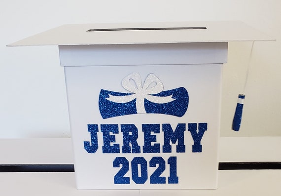 2022 Graduation Cap Card Holder- Super cute and functional as well! Il_570xn