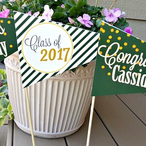 GRADUATION PARTY DECORATIONS, Graduation Centerpiece. Custom Graduation Decor. Grad Centerpiece. Grad Decor, Green and Yellow 画像 5