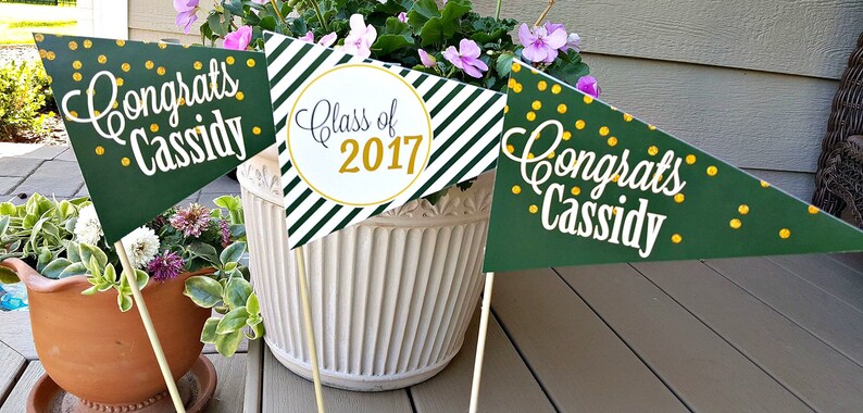 GRADUATION PARTY DECORATIONS, Graduation Centerpiece. Custom Graduation Decor. Grad Centerpiece. Grad Decor, Green and Yellow 画像 5