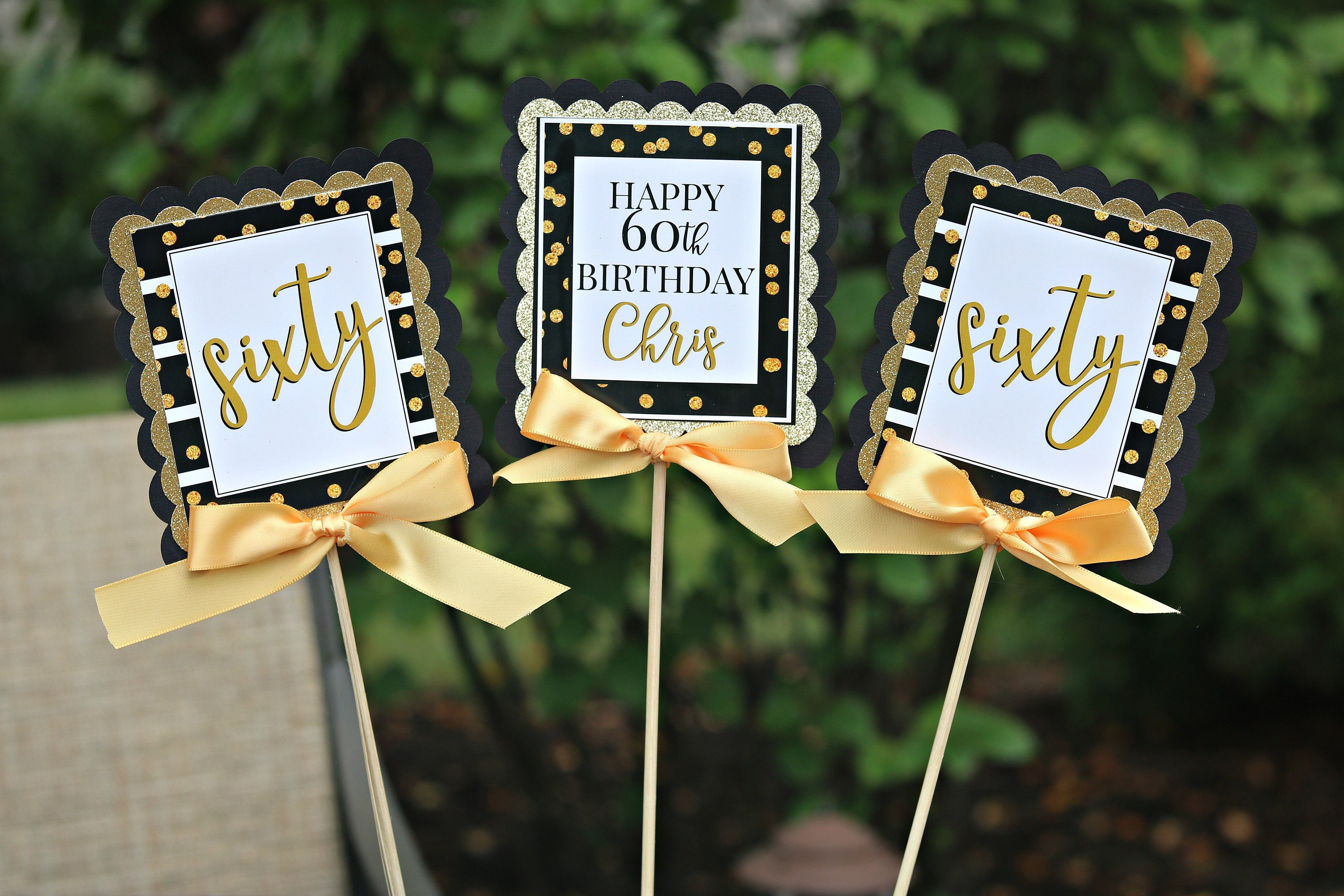  8 Pieces Gold and Blue 60th Birthday Table Centerpieces, 60th  Birthday Honeycomb Table Centerpieces, 60th Birthday Table Decorations  Birthday Party Supplies for 60th Table Birthday Decorations : Toys & Games