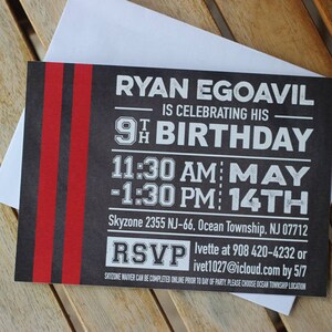 Puede incluir: Una invitaci&oacute;n de fiesta de cumplea&ntilde;os negra y roja para el 9&ordm; cumplea&ntilde;os de Ryan Egoavil. La fiesta se celebrar&aacute; en Skyzone el 14 de mayo de 11:30 AM a 1:30 PM. RSVP a Ivette al 908 420-4232 o ivet1027@icloud.com antes del 5/7.