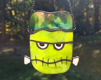 Unique Stained Glass Frankenstein Decor, Creative Gift Idea, Halloween Glass Art Seasonal Ornament, Spooky Halloween Suncatcher