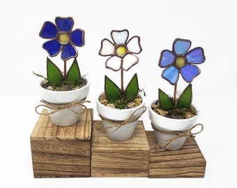 Stained Glass Potted Forget Me Not Flower, Mothers Day Gift, Mini Flower Pot Gift for Sister, Bright Decorative Blossom Windowsill Decor