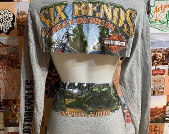 nike crop top and biker shorts