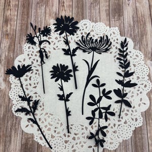 7 FLOWER die cuts- Cards- JUNK JoURnals- Mini Albuns - TaGS-  Embellishments-Handmade Holidays- WILDFLOWERS