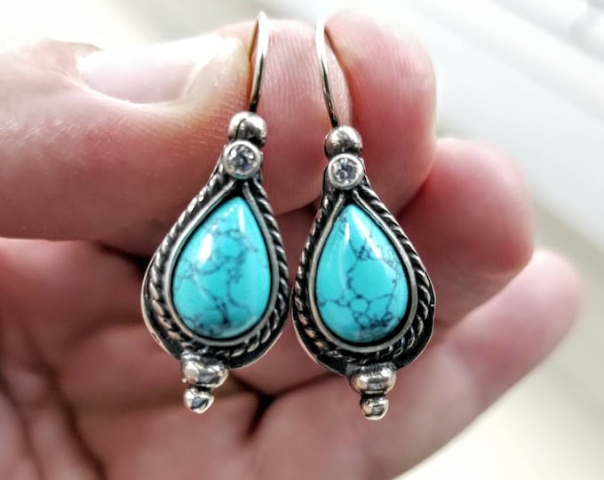 Turquoise earrings in sterling silver 925, ethnic style earrings, turquoise jewelry,  turquoise gift