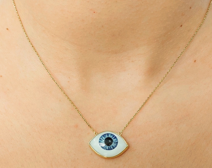 Evil eye necklace in k14 gold, hand-painted eye amulet on quartz, evil eye jewelry