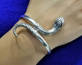 Snake bracelet in solid sterling silver 925, silver reptile jewelry