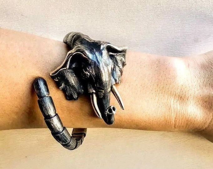 Elephant bracelet in sterling silver 925, handmade cuff, silver animal jewelry