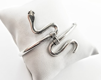 Snake bracelet in sterling silver 925, handmade serpent bracelet, silver snake jewelry for women
