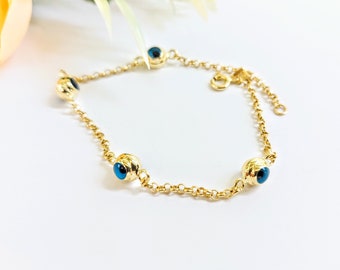 K14 gold eye bracelet with thick rolo chain