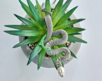 Colgante serpiente en plata de primera ley 925 con cadena
