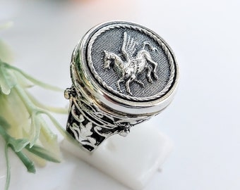 Pegasus ring in sterling silver 925, mythical winged horse, handmade silver ring