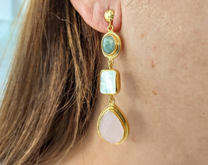 Long gemstone earrings in gold plated silver, rose quartz, mother of pearl, agate.