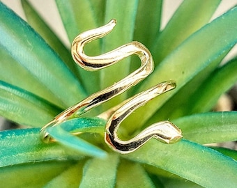 Solid 14K Gold Snake Ring, Handmade Serpent Jewelry, Adjustable Statement Ring, Ancient Greek Inspired