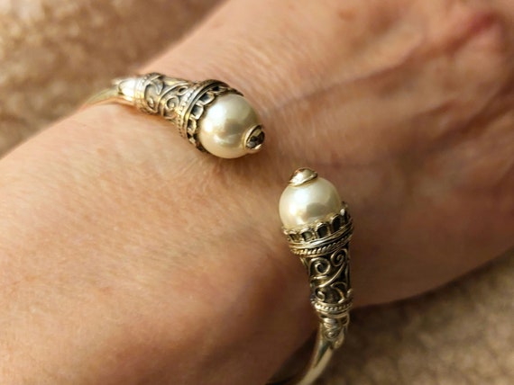 Pearl bracelet, sterling silver 925, byzantine style jewellery, handmade adjustable cuff for her