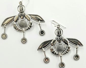 Minoan Bee earrings in sterling silver 925, double honeybee jewelry