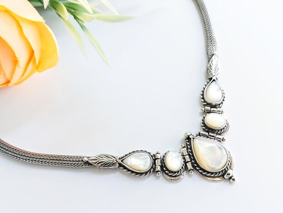 Mother of pearl necklace, sterling silver 925, traditional boho style choker
