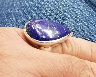 Peervormige Lapis lazuli-ring in sterling zilver 925