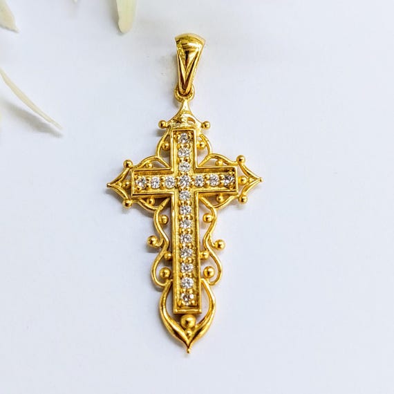 Diamond cross in 18K gold, spiritual pendant for Christening