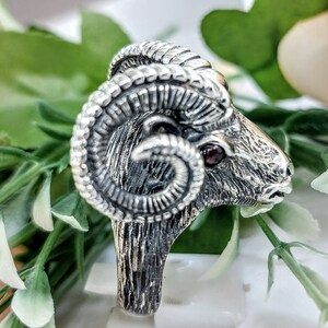 Men's Aries Ram Head Ring - 925 Sterling Silver Zodiac Sign Band (Size 10.75) - View #2
