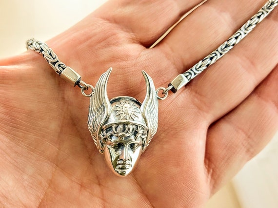 Hermes Curiosite Long Necklace: Silver Tone, Carabiner Pendant, 84cm -  Necklace/Chain - Jewellery