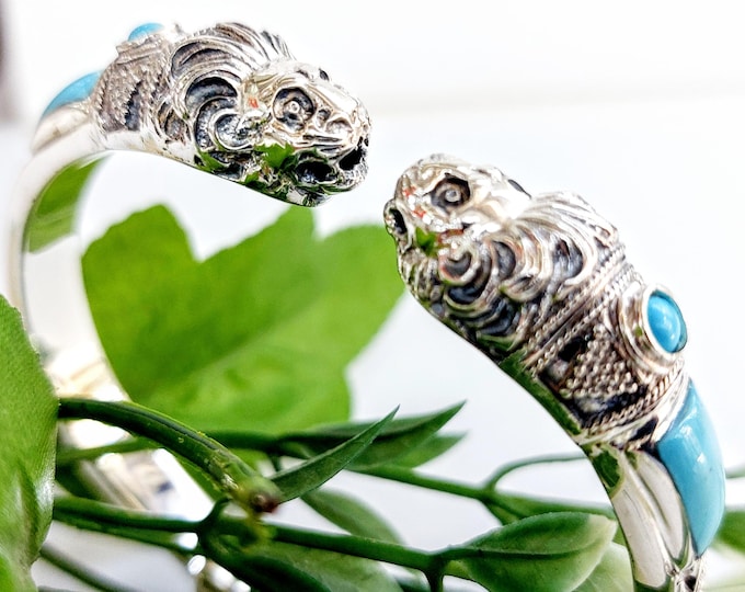 Turquoise bracelet with lion heads in sterling silver 925, lion bracelet