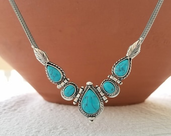 Turquoise necklace in sterling silver 925, boho style silver choker, vintage-inspired  jewelry, silver necklace