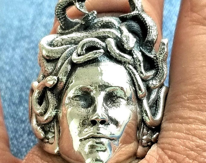 Medusa Ring in sterling silver 925, Greek Mythological Creature Jewelry