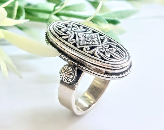 Silver ring with byzantine engravings and perforations, byzantine jewelry