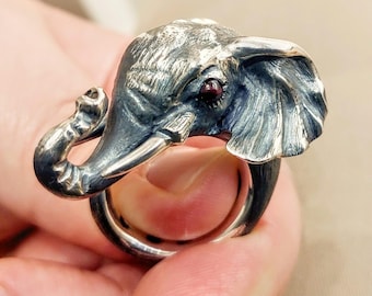 Silver elephant ring