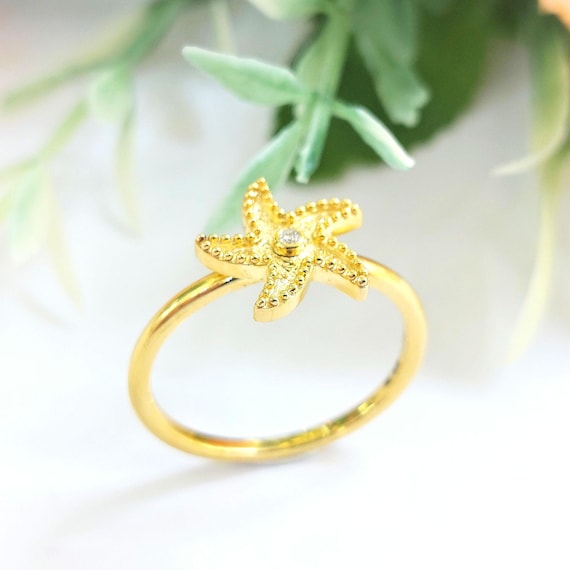 18K Gold Ring, rotating starfish design, diamond byzantine jewelry
