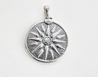 Macedonian sun pendant in sterling silver 925, the sun of Vergina necklace
