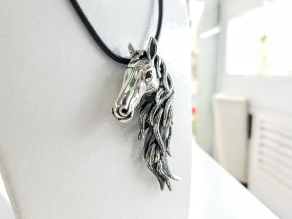 Horse head pendant in sterling silver 925, blavk leather cord equestrian necklace