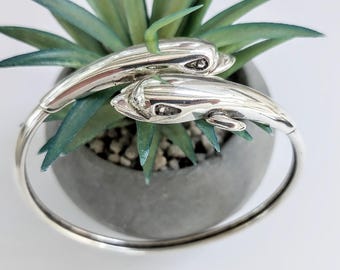 Double dolphin bracelet in sterling silver 925, marine-life jewelry, nautical torc bracelet