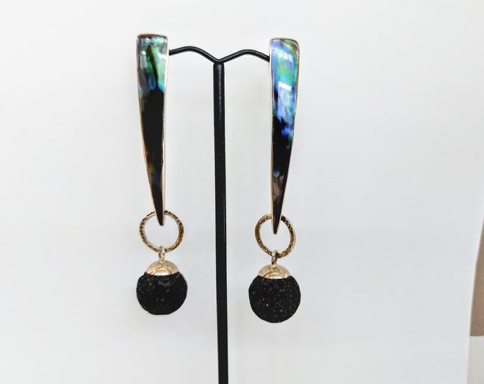 Black mother of pearl earrings with lava in sterling silver 925