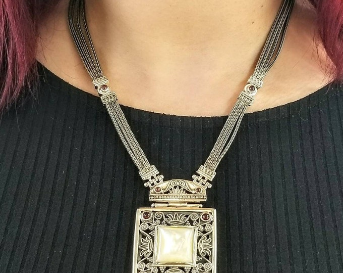 Handmade Byzantine necklace in sterling silver 925 with mother of pearl and garnets, Baroque jewelry